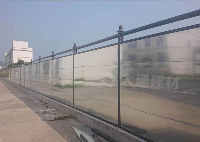 廣州鋼圍擋C類(lèi)-市政施工圍擋-廣州-深圳市大通建材有限公司鋼圍擋生產(chǎn)定制廠家